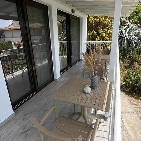 Golden Evelyn Apart Otel