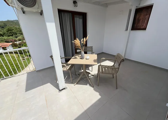 Golden Evelyn 4* Agia Paraskevi (Skiathos)