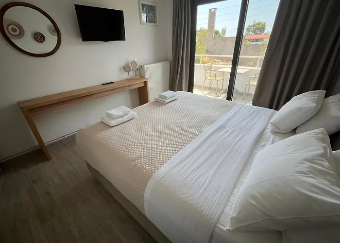 Golden Evelyn Aparthotel Agia Paraskevi (Skiathos)