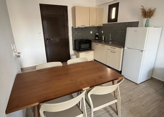 Golden Evelyn Agia Paraskevi (Skiathos)