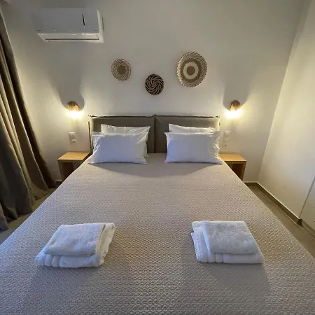 Golden Evelyn 4* 아기아 파라스케비