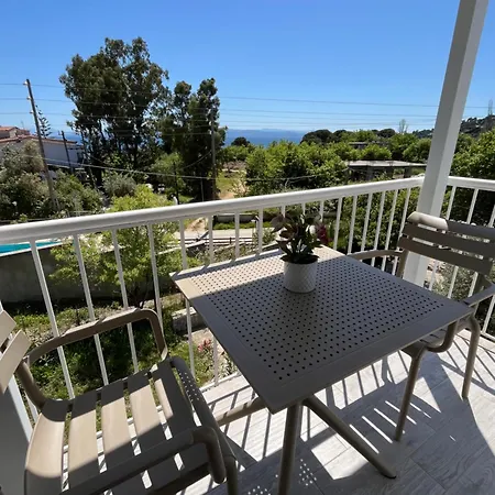 Golden Evelyn 아파트호텔 4*