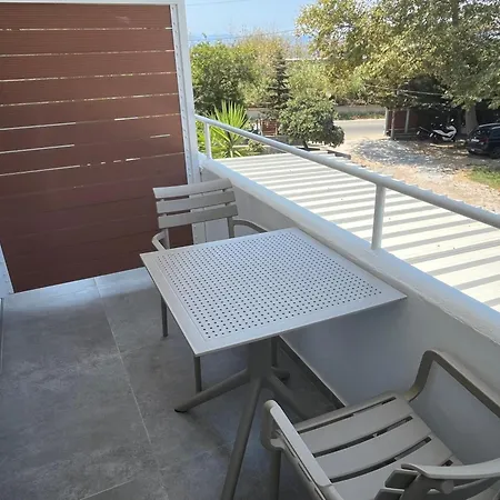 Golden Evelyn 아파트호텔