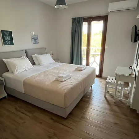 Golden Evelyn Agia Paraskevi (Skiathos)