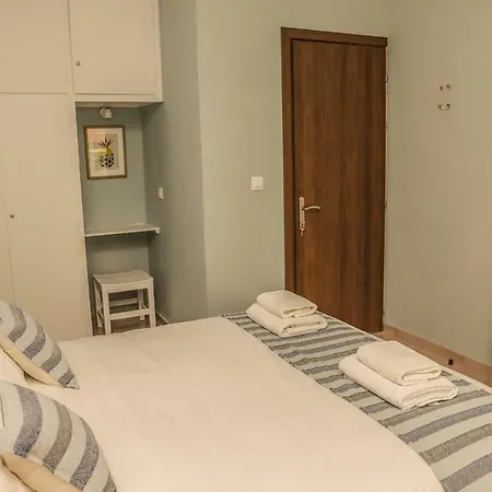 Golden Evelyn 4* 아기아 파라스케비